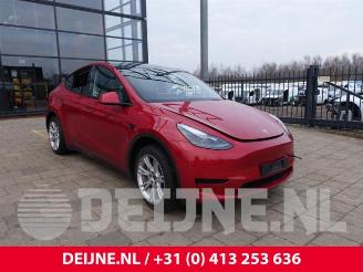 Vrakbiler auto Tesla Model Y Model Y (5YJY), SUV, 2019 / 2025 RWD 2023/3