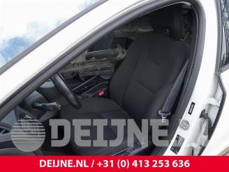 Volvo V-40 V40 (MV), Hatchback 5-drs, 2012 / 2019 1.6 D2 picture 18
