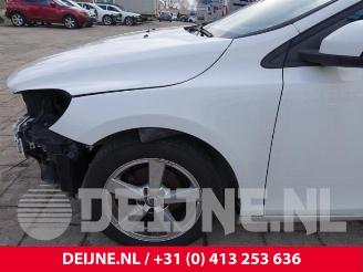 Volvo V-40 V40 (MV), Hatchback 5-drs, 2012 / 2019 1.6 D2 picture 9
