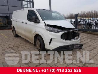 krockskadad bil auto Ford Transit Transit Custom, Van, 2023 2.0 EcoBlue 150 2024/11