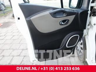 Renault Trafic Trafic (1FL/2FL/3FL/4FL), Van, 2014 1.6 dCi Twin Turbo picture 20