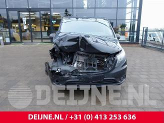 Mercedes Vito Vito (447.6), Van, 2014 2.2 114 CDI 16V picture 2