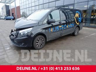Mercedes Vito Vito (447.6), Van, 2014 2.2 114 CDI 16V picture 3