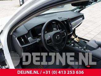 Volvo V-90 V90 II (PW), Combi, 2016 2.0 B6 Mild Hybrid AWD picture 12