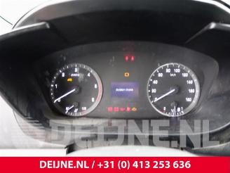 Hyundai H-350 H-350, Van, 2015 2.5 CRDi picture 24