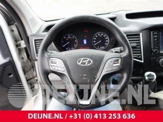 Hyundai H-350 H-350, Van, 2015 2.5 CRDi picture 25