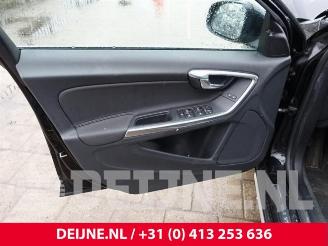 Volvo V-60 V60 I (FW/GW), Combi, 2010 / 2018 1.6 T3 16V picture 17