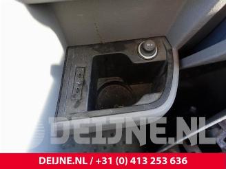 Volkswagen Transporter Transporter T6, Van, 2015 / 2024 2.0 TDI picture 32