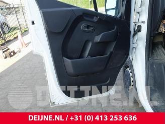 Renault Master Master III (FV), Van, 2010 2.3 dCi 110 16V FWD picture 19