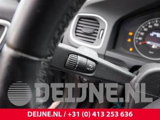 Volvo V-60 V60 I (FW/GW), Combi, 2010 / 2018 1.6 DRIVe picture 19