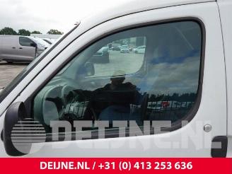 Peugeot Partner Partner Combispace, MPV, 1996 / 2015 1.1 picture 13
