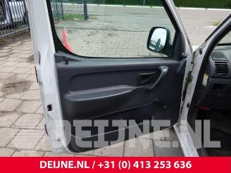 Peugeot Partner Partner Combispace, MPV, 1996 / 2015 1.1 picture 16