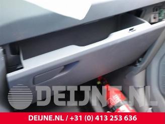 Volkswagen Transporter Transporter T7, Van, 2024 2.0 TDI 150 picture 33