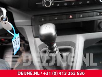 Peugeot Expert Expert (V1/VA/VB/VE/VF/VT/VY), Van, 2016 1.6 Blue HDi 115 picture 27