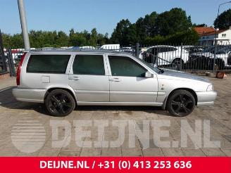 Volvo V-70 V70 (GW/LW/LZ), Combi, 1997 / 2002 2.4 20V 140 picture 8