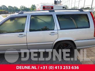 Volvo V-70 V70 (GW/LW/LZ), Combi, 1997 / 2002 2.4 20V 140 picture 29
