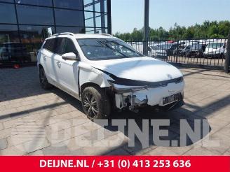 Salvage car MG MG5 MG5 Electric, Combi, 2020 Standard Range 50 kWh 2025/3