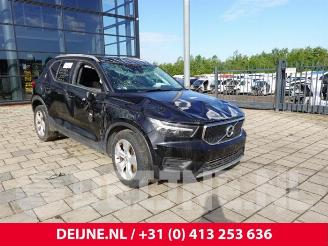Vrakbiler auto Volvo XC40 XC40 (XZ), SUV, 2017 2.0 D3 AWD Geartronic 16V 2019/5