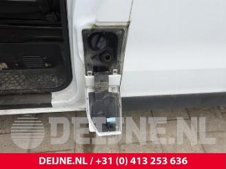 Opel Vivaro Vivaro, Van, 2014 / 2019 1.6 CDTi BiTurbo picture 21