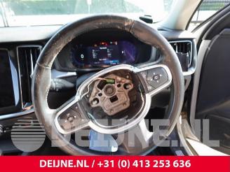 Volvo V-60 V60 Cross Country II (ZZ), Combi, 2018 2.0 B5 16V Mild Hybrid Geartronic AWD picture 25