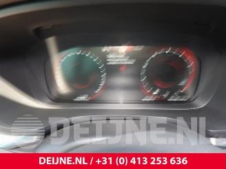 Volvo S-60 S60 III (ZS), Sedan, 2019 2.0 T4 16V picture 20