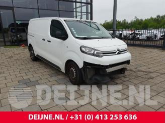 Vrakbiler auto Citroën Jumpy Jumpy, Van, 2016 1.6 Blue HDi 95 2017/12