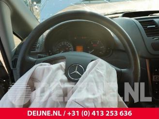 Mercedes Vito Vito (639.7), Bus, 2003 / 2015 2.2 110 CDI 16V Euro 5 picture 25