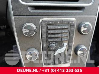 Volvo V-60 V60 I (FW/GW), Combi, 2010 / 2018 2.4 D6 20V Plug-in Hybrid AWD picture 27