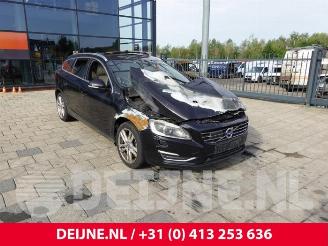 Démontage voiture Volvo V-60 V60 I (FW/GW), Combi, 2010 / 2018 2.4 D6 20V Plug-in Hybrid AWD 2013/7