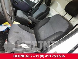 Opel Vivaro Vivaro, Van, 2014 / 2019 1.6 CDTI 90 picture 22