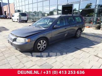 Volvo V-70 V70 (SW), Combi, 1999 / 2008 2.4 D 20V picture 3