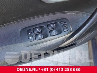 Volvo V-70 V70 (SW), Combi, 1999 / 2008 2.4 D 20V picture 19
