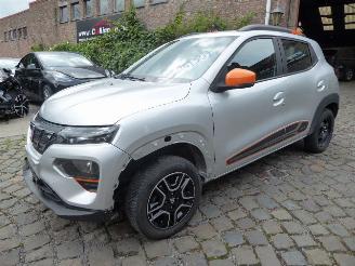 damaged passenger cars Dacia Spring Comfort Plus 2022/4