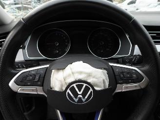 Volkswagen Passat GTE picture 16