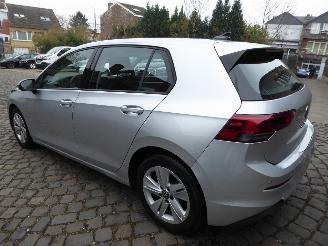 Volkswagen Golf Life picture 6