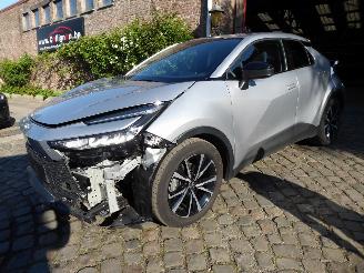 Unfallwagen Toyota CH-R Hyb HEV 2024/4