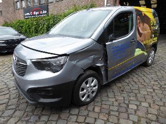 damaged passenger cars Opel Combo Cargo Edition 2022/11