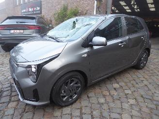 Unfallwagen Kia Picanto 1.0 2025/8