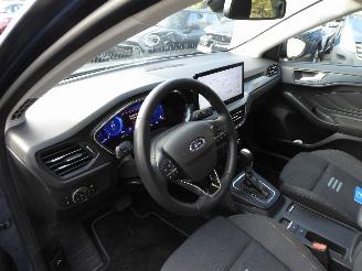 Ford Focus Turnier Active X picture 17