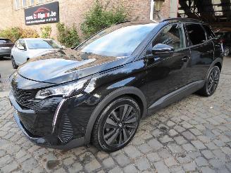 krockskadad bil auto Peugeot 3008 GT 2022/4