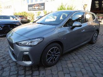 krockskadad bil auto BMW 2-serie Active Tourer 225 e xDrive M Sport 2023/10