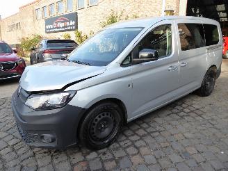 Vaurioauto  passenger cars Volkswagen Caddy Maxi 2022/7