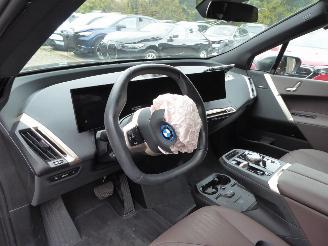 BMW iX 40 xDrive picture 16