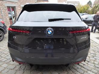 BMW iX 40 xDrive picture 8