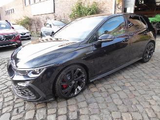 krockskadad bil auto Volkswagen Golf GTD 2022/7