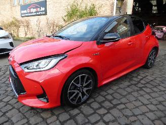 krockskadad bil auto Toyota Yaris Hybrid S 2021/5