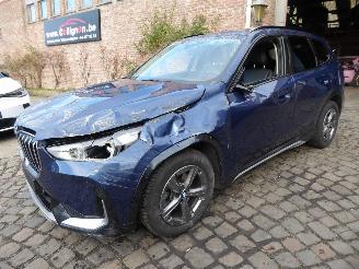 skadebil auto BMW X1 18 d sDrive xLine 2023/1