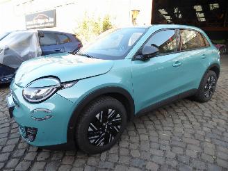 Auto incidentate Fiat 600 Hybrid 2025/8