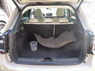 Fiat 600 Hybrid La Prima picture 9