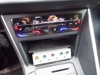 Volkswagen Polo Life picture 14